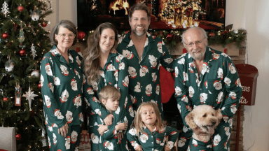 5 Reasons Matching Family Pajamas Make Christmas That Much Better (and How PatPat Can Help)