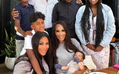 ANANSA SIMS SHARES MOMENTS FROM MOM BEVERLY JOHNSON’S BIRTHDAY DINNER