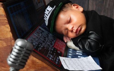 EAZY E’S DAUGHTER HONORS LATE DAD BY RECREATING ICONIC PHOTO WITH NEWBORN SON