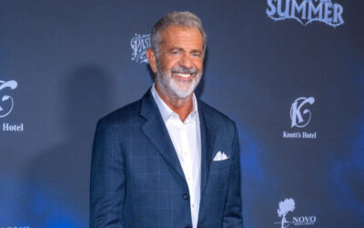 ‘She’s got the IQ of a fence post’: Mel Gibson slams Kamala Harris