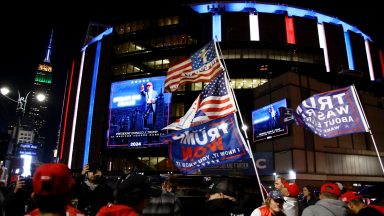 What Is the Seating Capacity of Madison Square Garden?