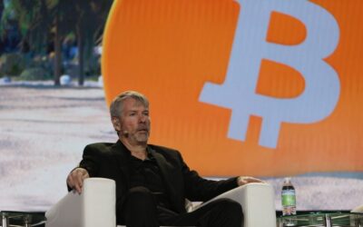 Michael Saylor suggests Amazon founder Jeff Bezos to invest in Bitcoin