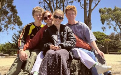 ‘Love these guys’: Julia Roberts cuddles up close to her grown-up kids in rare family photo