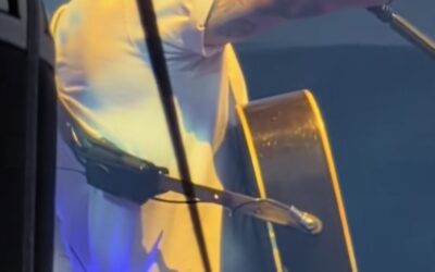 ‘Alright, sorry’: Marcus Mumford storms off stage mid-song in bizarre outburst