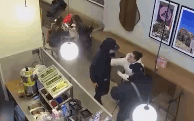 WATCH: Bridgerton actress Genevieve Chenneour confronts phone thief in cafe