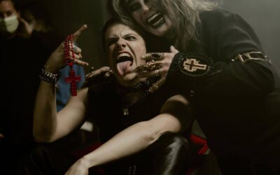 After one symbolic moment, fans are saying Ozzy Osbourne has officially passed the torch to the next legendary rock star